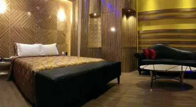 Wind Hotel Nan Tse Branch, Buchen Sie Hotel Nanzi Kaohsiung