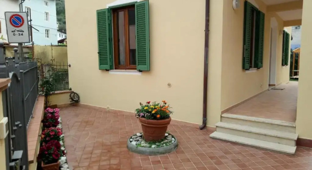 Villa Margherita - Comfort house, Забронировать Вилла Виллы Массароза, Вилла
