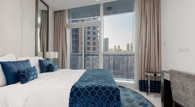SuperHost- Stunning Burj View 2BR in Downtown Dubai, Забронировать Апартаменты/квартира Даунтаун Дубай , рядом с Дубайский аквариум
