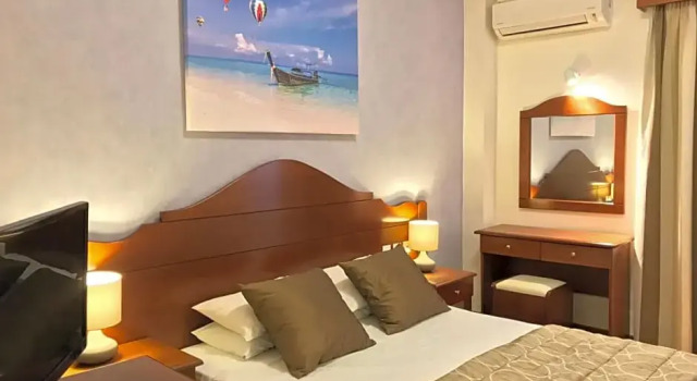 Номер Standard Diana Hotel