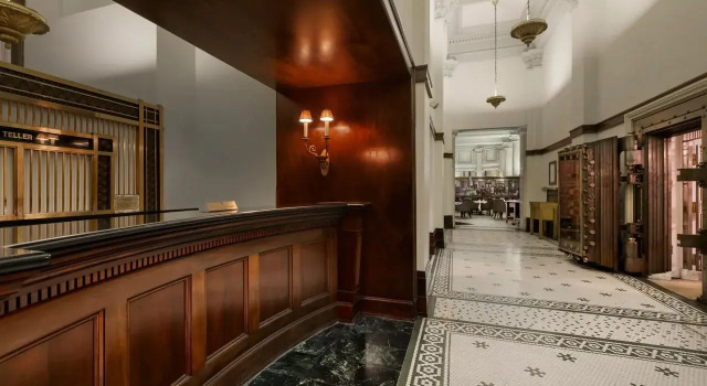 The Whitney Hotel