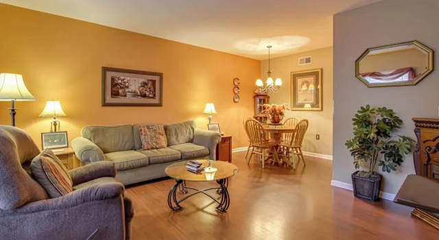 Апартаменты c 1 комнатой Parkway Condo ~ Walk to Island in Pigeon Forge!