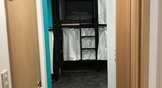 Кровать в общем номере (женский номер) Stay Miya - Hostel