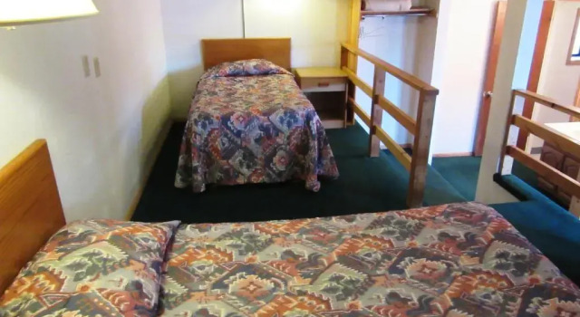 Семейный номер Standard Travelers Lodge
