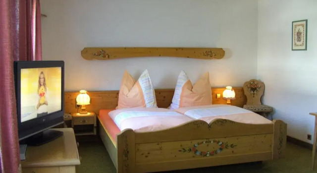 Hotel Restaurant Schmidter Bauernstube, Boek Hotel Nideggen 