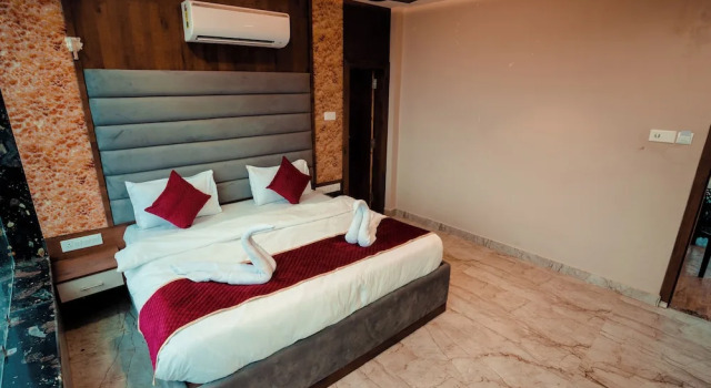 Номер Superior Hotel JSR Ganga Varanasi