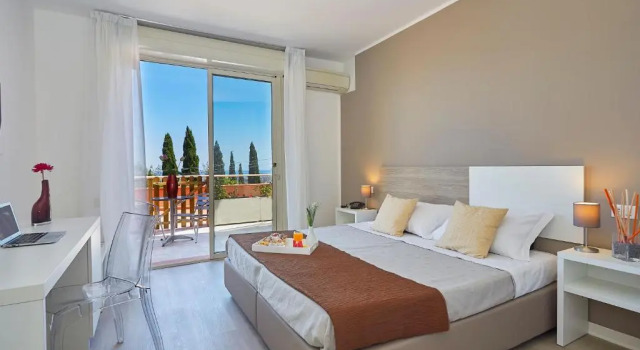 Двухместный номер Standard с частичным видом Hotel Bel 3
