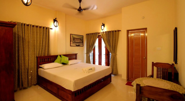Nirrvaan homestay, Book Hotel Hoteller i Varkala med parkering, Parkering