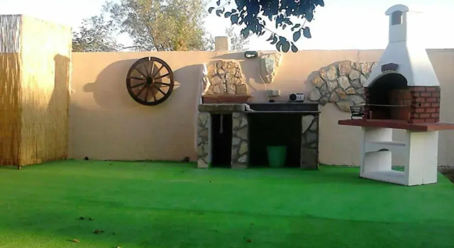 Коттедж Holiday House Nar