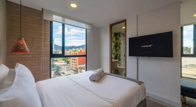 w Classy Loft in Pasadena