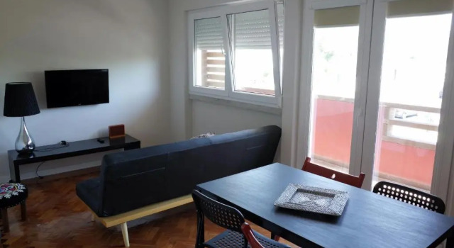 Lisbon Beach Apartments 3, Prenota Appartamento Almada Costa Azul