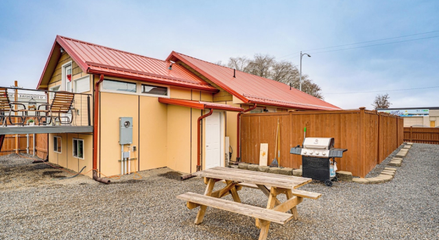 Walk to Main Ave & Soap Lake! Pet-friendly Studio, Prenota Appartamento Soap Lake Washington (state)