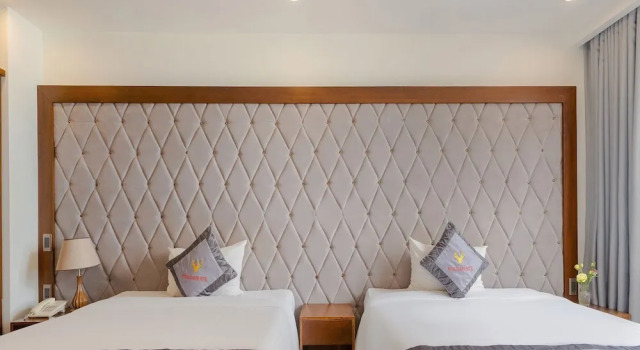 Двухместный номер Superior с балконом Royal Charm Hotel