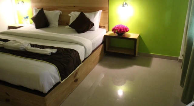 Gulmohar Cottages, Book Hotel Hotels in Goa with a Pool, Swimming Pool