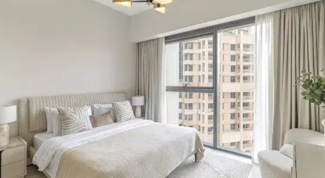 Люкс Deluxe Elegant Apartment Walk to Burj Khalifa/Dubai Mall