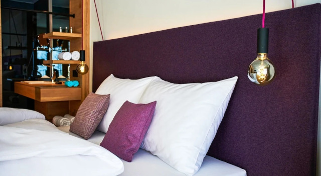 Номер Standard Wellness und Brunch Hotel MorgenZeit beheizter Naturteich Genuss Frühstück bis 13 Uhr Hochkönig Sommercard