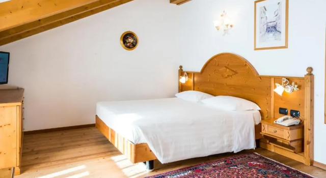 Четырёхместный номер Standard Hotel Rosa Degli Angeli