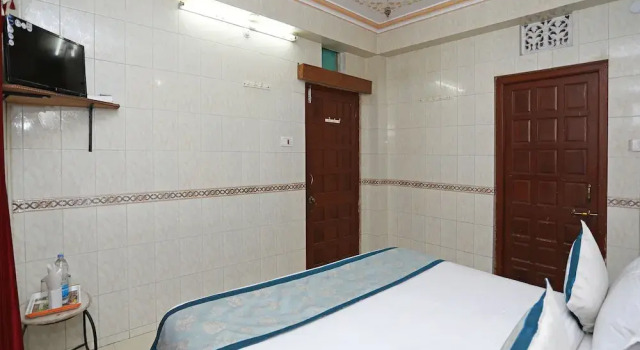 OYO 9609 Hotel Palace Height