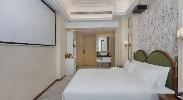 Люкс Platinum Travel International Hotel