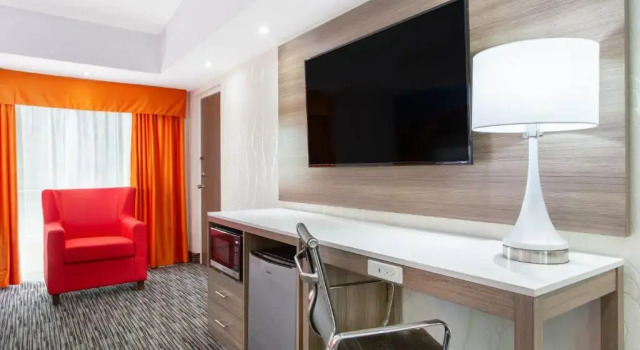 Номер Standard Howard Johnson by Wyndham Harrisburg
