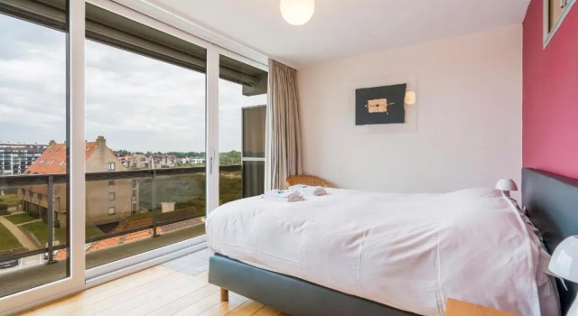 Refurbished comfortable app 1min from the sea