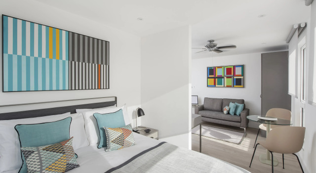 Q Square by Supercity Aparthotels, Забронировать Апарт-отель Отели Брайтон-энд-Хов с парковкой, Парковка
