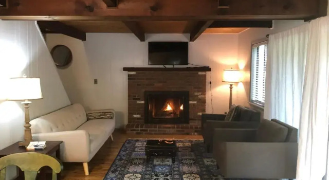 Cozy Cottage at Saw Creek, Rezervați Casă de vacanță Bushkill Pike County