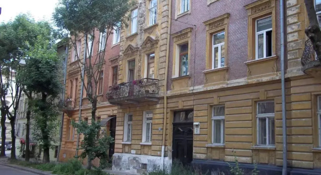 Апартаменты Near Citadel Apartment