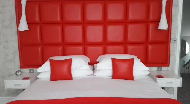 Двухместный номер Deluxe с балконом и с частичным видом на море Coast B&B