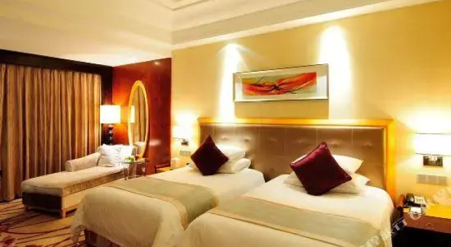 Люкс Superior Joyhome Grand Hotel