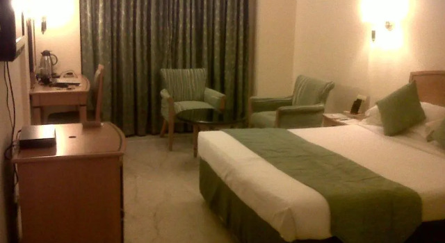Номер Standard Beverly Hotel