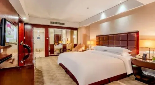 Люкс Executive Jinjiulong Hotel