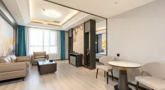 Люкс Deluxe Yiren Waterfront Holiday Courtyard