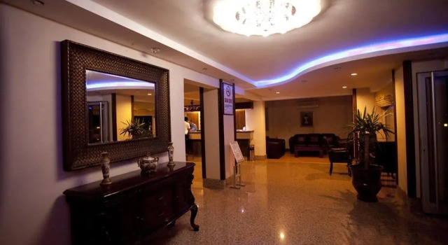 Dabaklar Deluxe Hotel, Забронировать Отель Отели Кушадасы 3 звезды, рядом с Kusadasi Bars Street, 3*