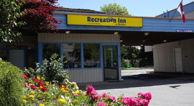 Recreation Inn & Suites