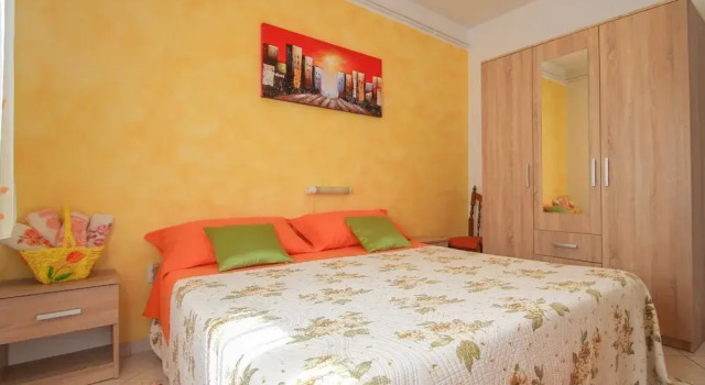 Alma One, Забронировать Отель Отели Новиград 3 звезды, 3*
