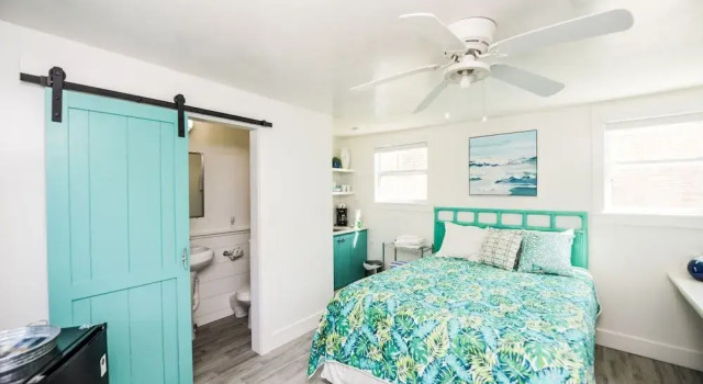 Driftwood at Anna Maria Island Inn, Забронировать Отель Холмс-Бич Sarasota Area