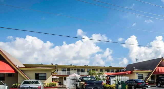 Номер Standard Fort Lauderdale Gardens Inn & Suites Ft Lauderdale International Airport