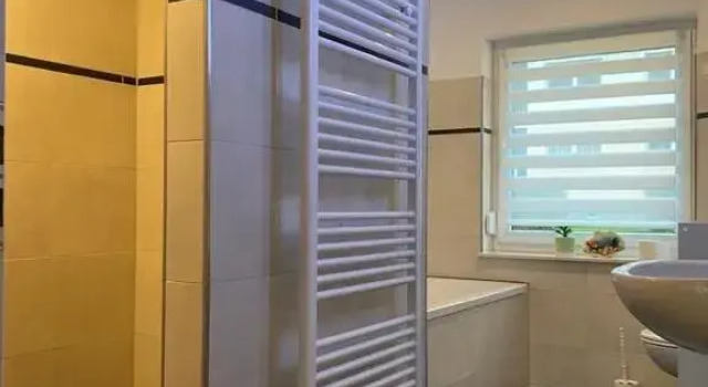 Gästewohnung 3, Prenota Appartamento Hotel a Garz con parcheggio, Parcheggio