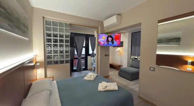 Camera Comfort Hotel Rinaldo Apartment