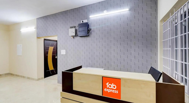 Fabexpress Uv Residency, Забронировать Отель Отели штата Тамилнада с завтраком, Завтраки
