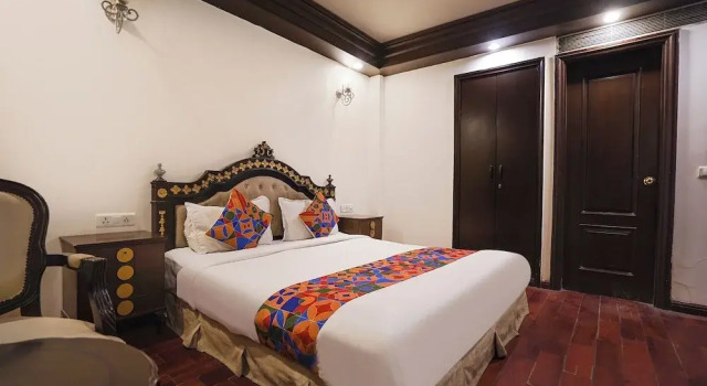 Номер Premium Fabhotel Nfc Royale