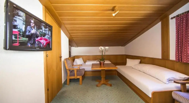 Семейный номер Standard Hotel Cresta