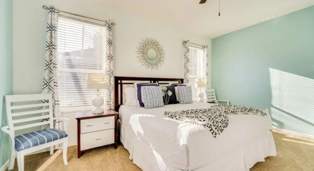 3 Mi to Disney: Family-friendly Home!