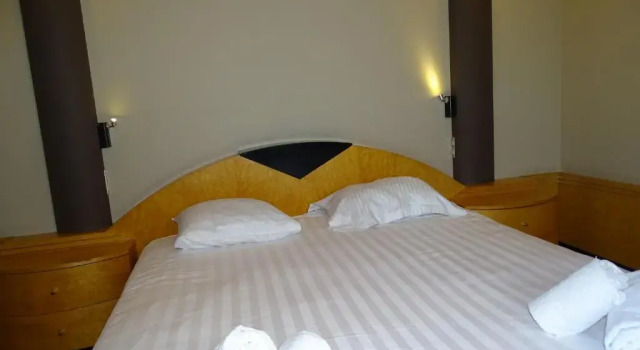 Camera Economy Sleep & Go Brussels South
