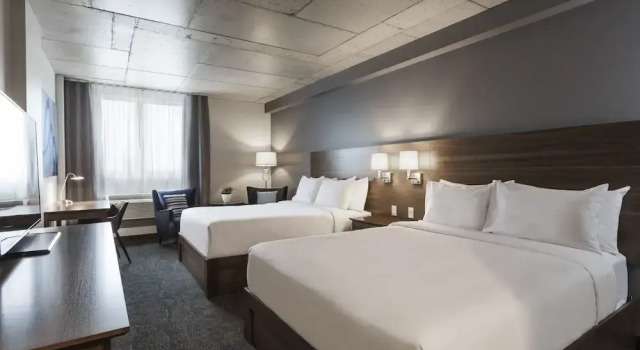 Четырёхместный номер Standard Imperia Hôtel et Suites Boucherville