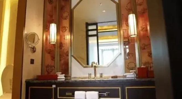 Suite Royal Yixing Hotel