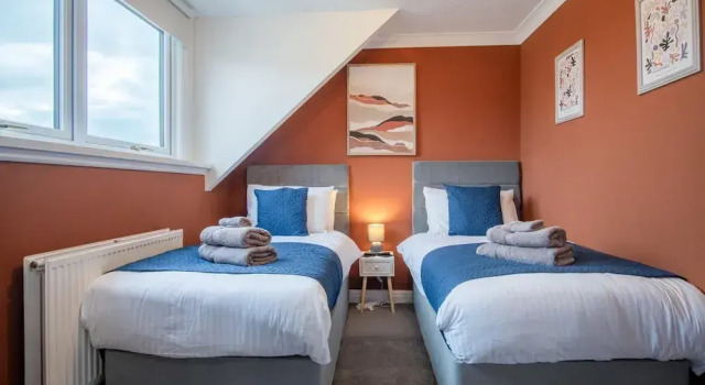 The Lanterns - 9 Bedroom - Sleeps 17 - Saundersfoot Village Centre, Забронировать Дом для отпуска Сондерсфут 