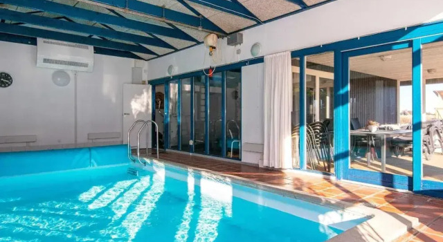 Коттедж Wheelchair Accesible Cottage With Pool