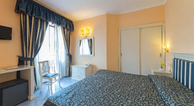 Двухместный номер Classic с балконом Hotel Iaccarino
